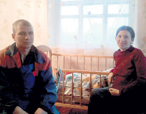 Эдуард ОРЕХОВ и Надежда СКАКУНОВА детей любят, но чиновникам этого мало