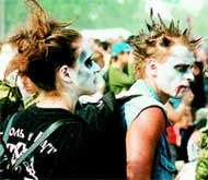 ФЭНА "КОРОЛЯ И ШУТА": панки грязи не боятся!