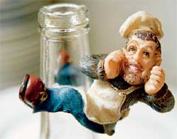 "МАШИНИСТ" НА ГОРЛЕ: у Андрея между ног вырос очень странный рог