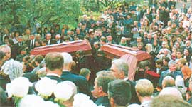 ПЕРЕЗАХОРОНЕНИЕ: прах белого генерала наконец упокоился в родной земле