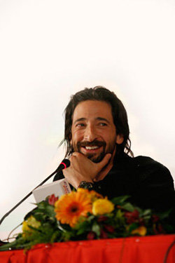 Эдриан БРОУДИ