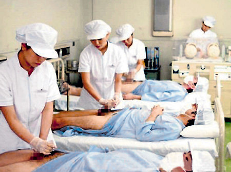 ...дипломированные медсёстры тратят около семи минут