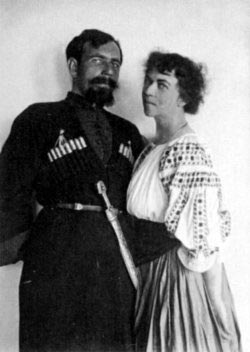 Коллонтай и Дыбенко