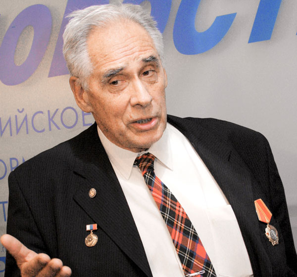 Дмитрий Львов