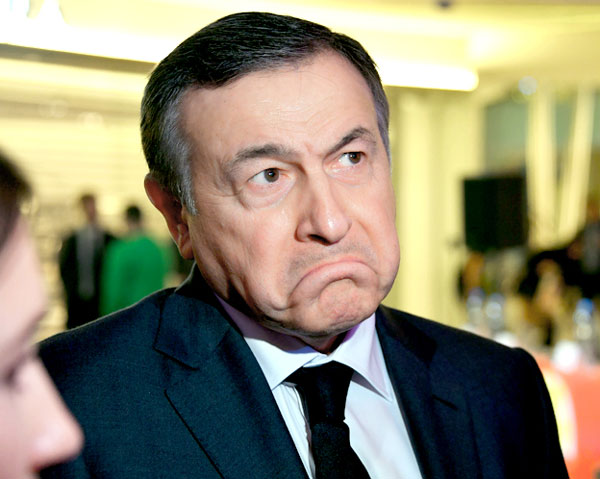 По данным Forbes, состояние Араза Агаларова в 2020 году - $1,7 млрд
