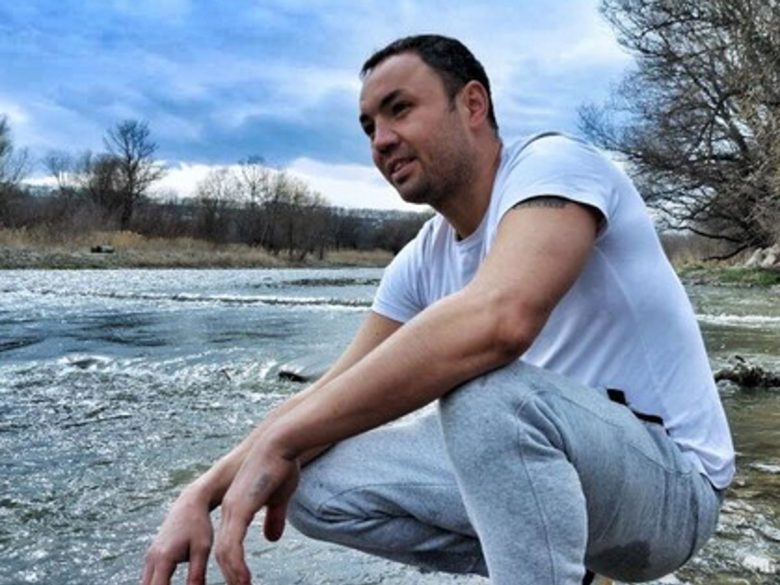Названы причины ухода Александра Гобозова из «Дома-2» Названы причины ухода Александра Гобозова из «Дома-2»