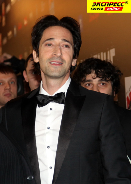 ЭДРИАН БРОУДИ