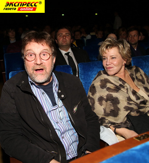 ЛЕОНИД ЯРМОЛЬНИК С ЖЕНОЙ ОКСАНОЙ