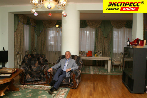 ИЛЬЯ РЕЗНИК