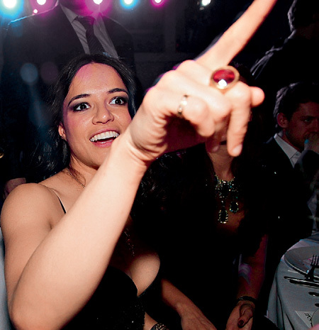 Первым делом звезда потребовала себе русской водки