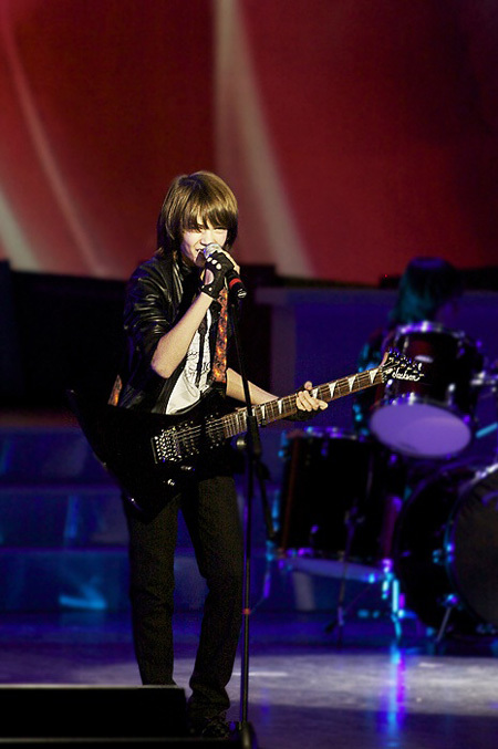 Илья КОЛУНОВ