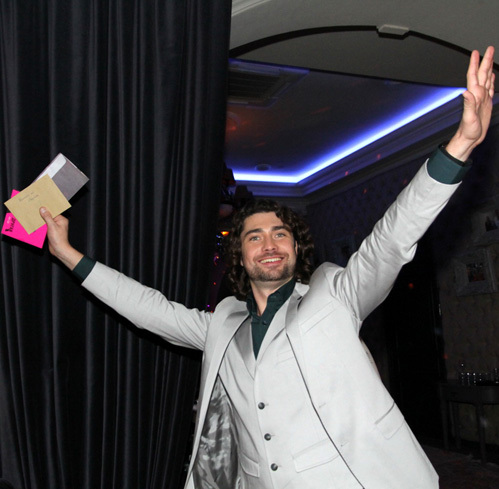 Дмитрий ОЛЕНИН