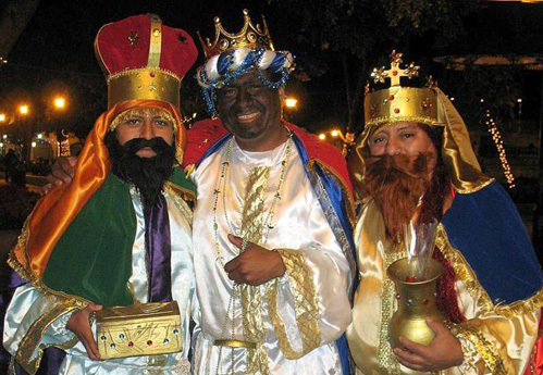 Рождество в Мексике празднуют весело и в костюмах