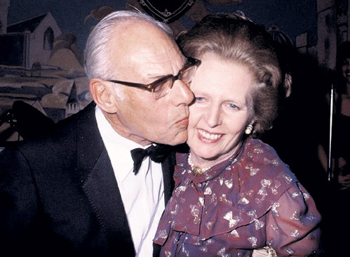 Дочь продавца овощей Маргарет РОБЕРТС вышла за состоятельного бизнесмена Дэнниса ТЭТЧЕРА