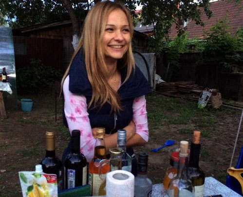 Вторая половинка виновника торжества Маруся