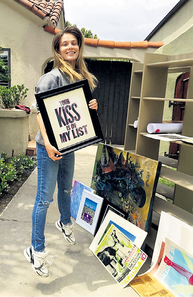 В кладовке лос-анджелесских приятелей ИВАНОВА раскопала много интересного