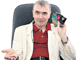 ФЕЛИКС МЕДВЕДЕВ: имеет персональные карточки на вход во многие элитные казино мира