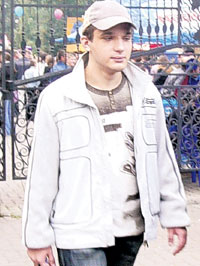 РОМКА КРЕХОВ: отказался выйти из СИЗО, пока его мучитель на свободе