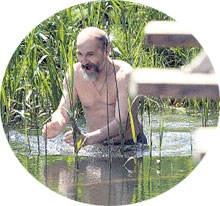 ...глубоко вдохнул…