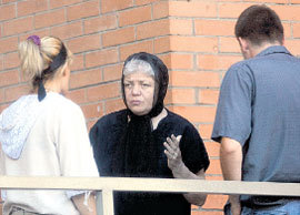 ЧЕРЕЗ ЧАС ПОСЛЕ СМЕРТИ АКТЕРА: Ирина Константиновна с внуками 