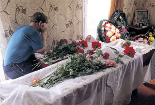 ПОСЛЕДНИЙ РАЗ ВМЕСТЕ: отец маленькой Даши и дядя Марии убиты горем